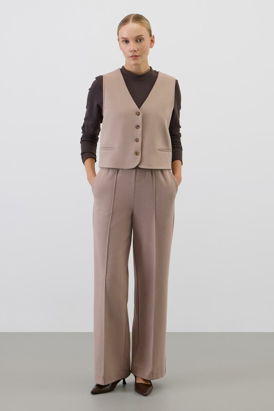 ����� ���